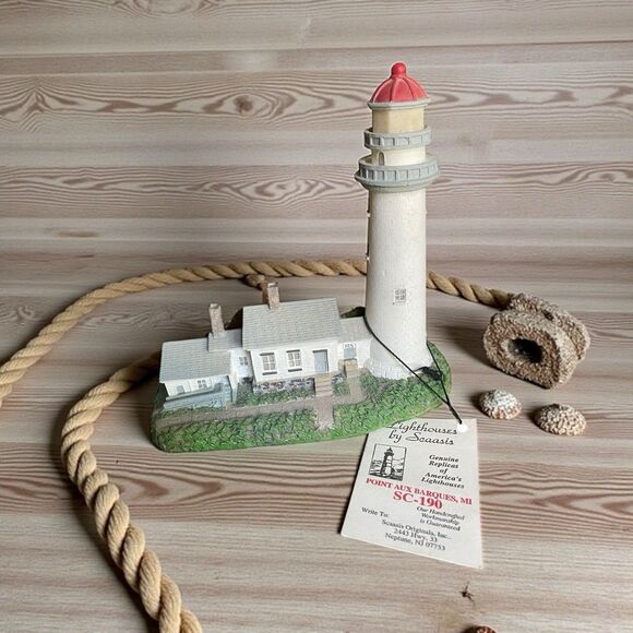 SCAASIS Originals Lighthouse Point Au Barques, MI SC-190 6”x6”x2.5” - Picture 1 of 6